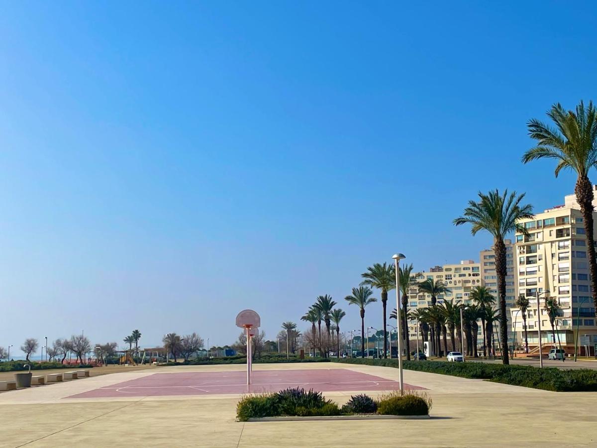 Apartamento Vistas Al Mar Aire Acondicionado Wifi Empuriabrava Buitenkant foto